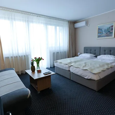 Smestaj Tank, Pancevo * Salasi