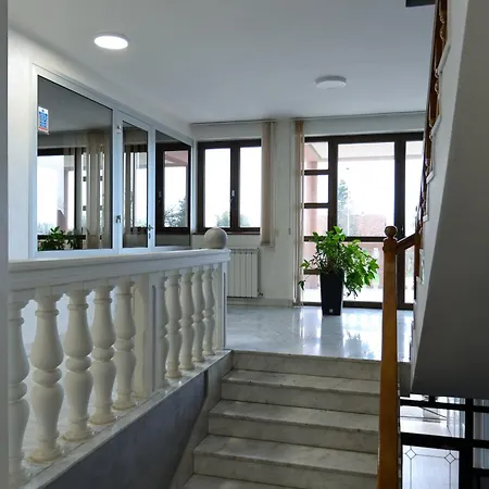 Smestaj Tank, Pancevo شقة