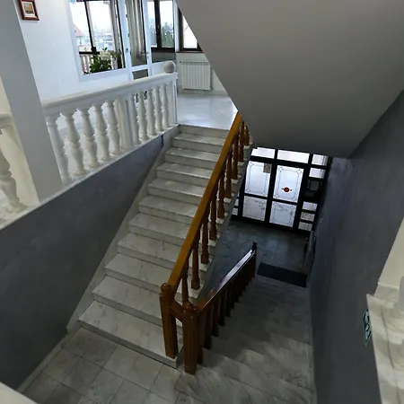 Smestaj Tank, Pancevo * Salasi