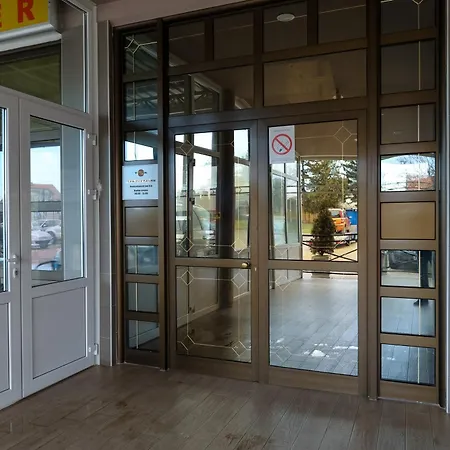 شقة Smestaj Tank, Pancevo